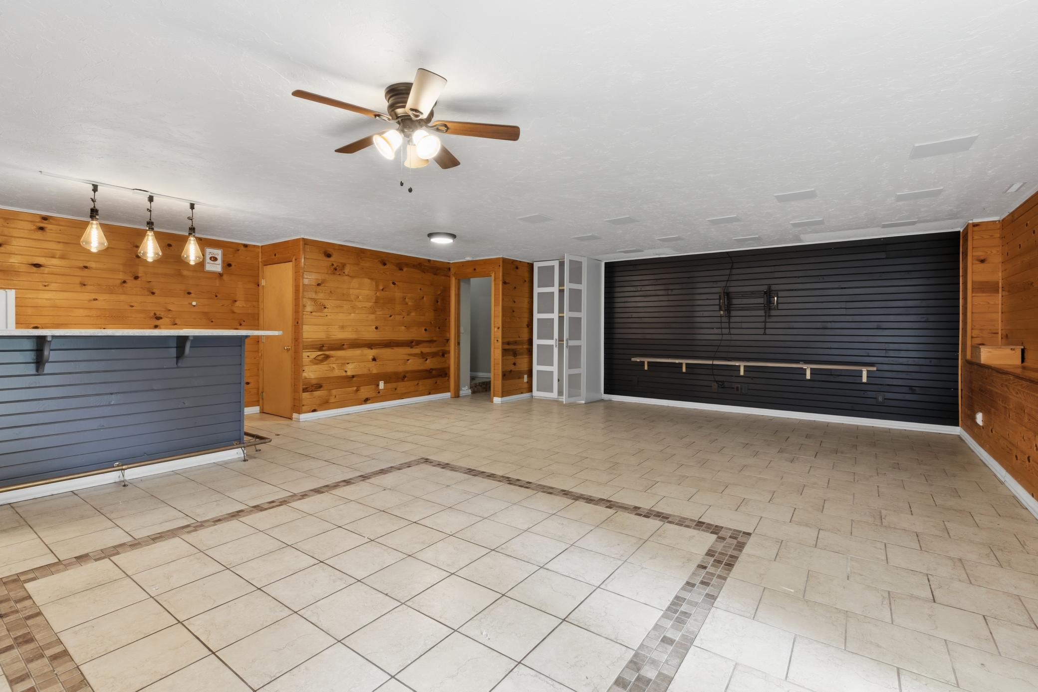 1994 single family home for sale at 8459 Dove Street in Pequot Lakes, MN — 4 bed, 4 bath (photo 24 of 48)