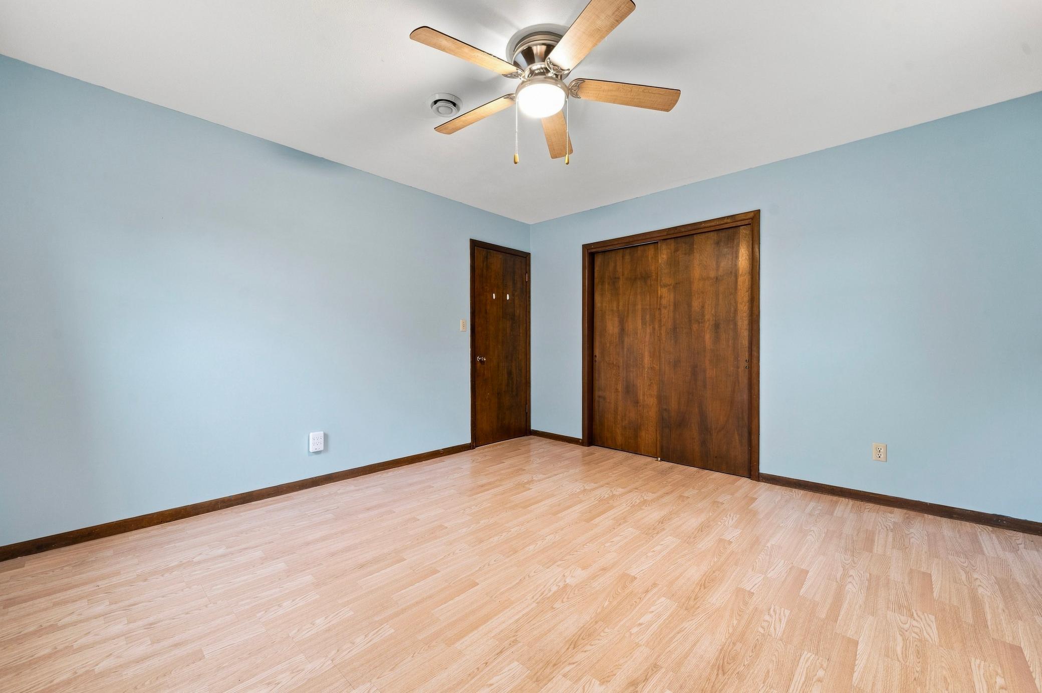 1207 N Mckay Avenue NE, Alexandria MN 56308 - Photo 12 of 41