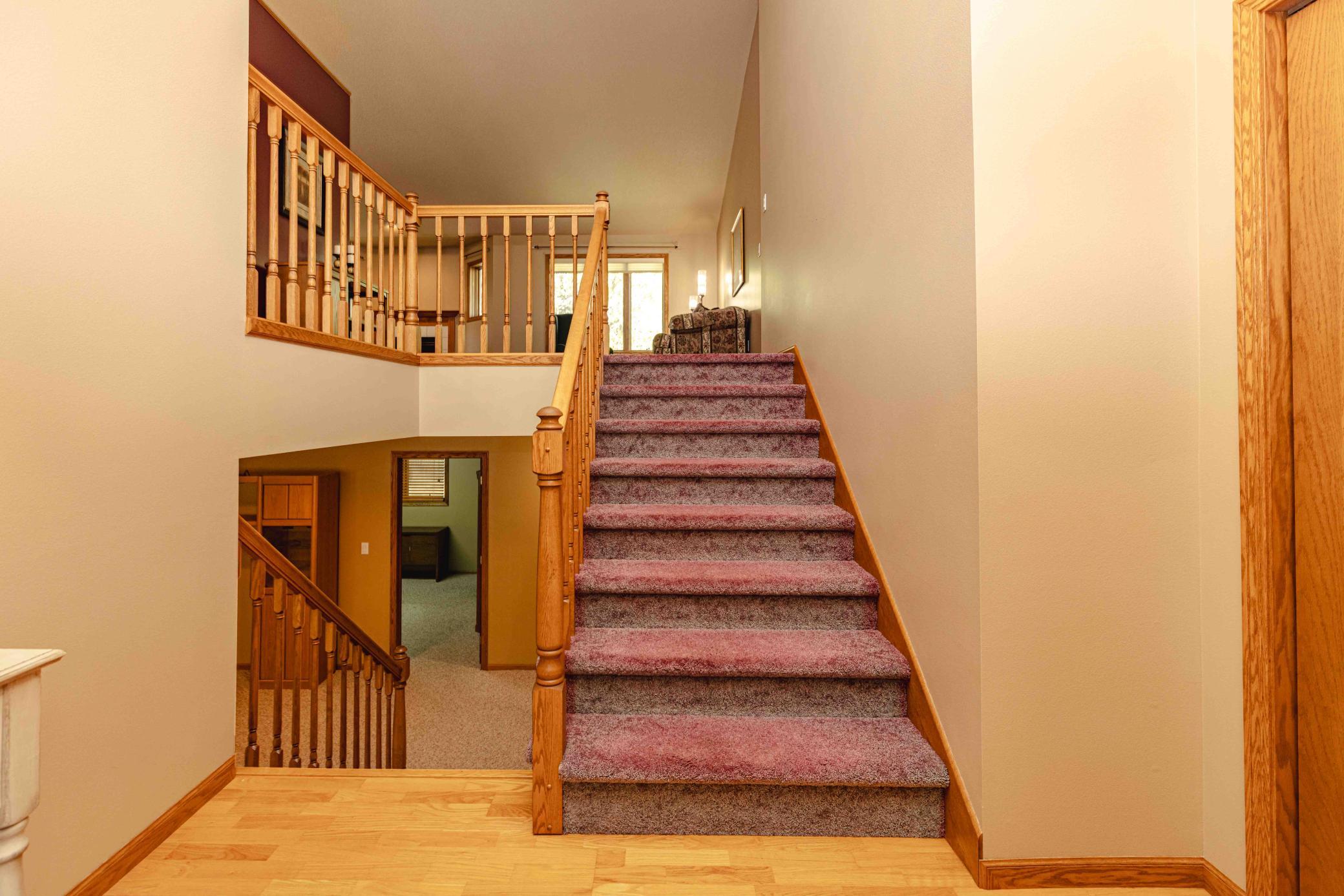 1996 single family home for sale at 811 4th Avenue NE in Barnesville, MN — 5 bed, 3 bath (photo 34 of 55)