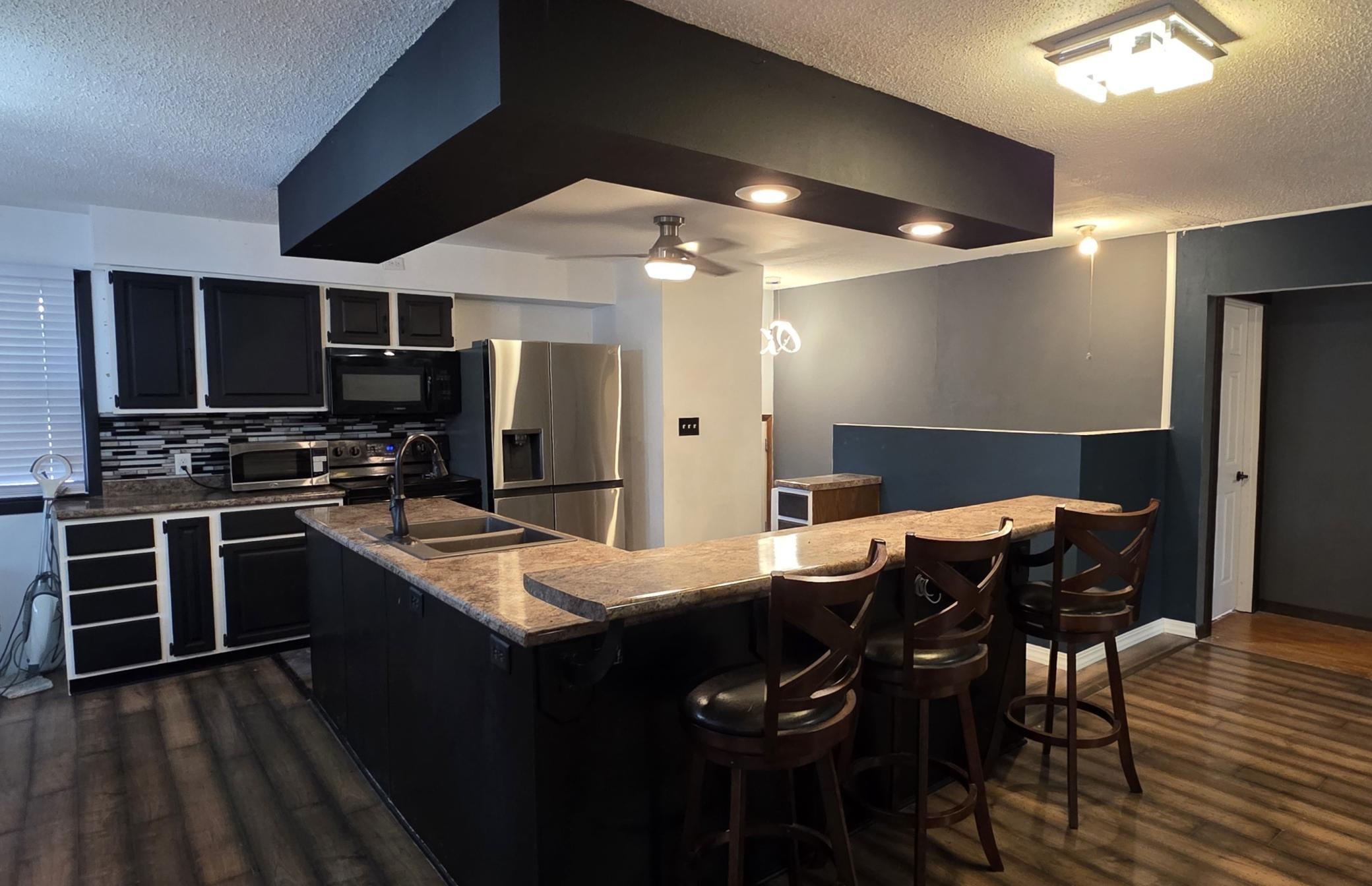 705 5th Street SW, Valley City ND 58072 - Photo 2 of 35