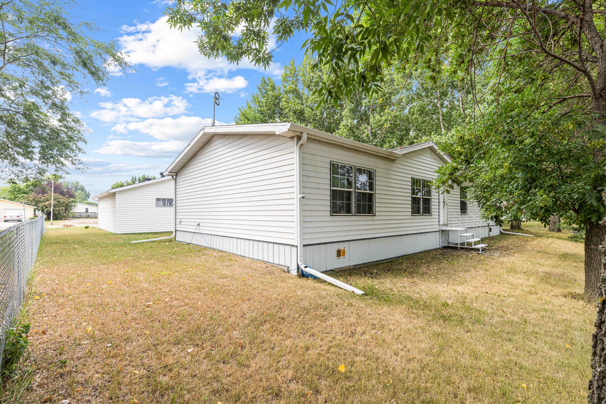 403 11th Avenue NW, West Fargo ND 58078 - Photo 29 of 30
