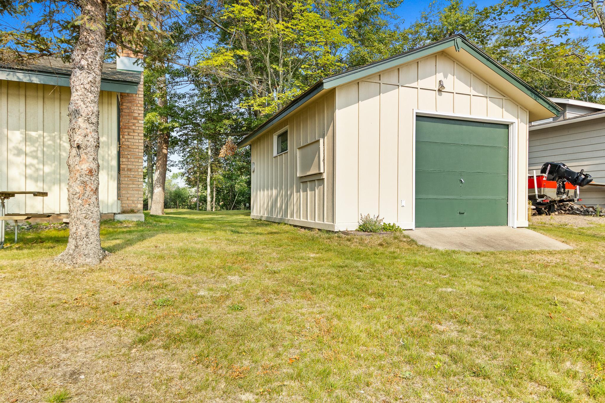 1962 single family home for sale at 50414 217th Avenue in McGregor, MN — 2 bed, 1 bath (photo 14 of 20)