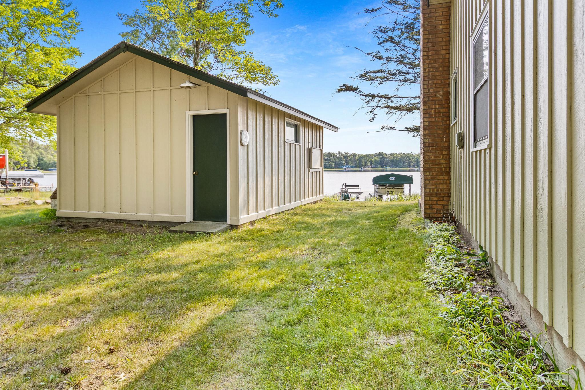 1962 single family home for sale at 50414 217th Avenue in McGregor, MN — 2 bed, 1 bath (photo 15 of 20)
