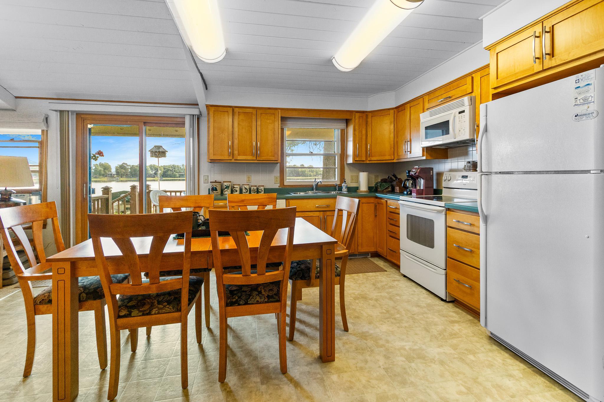 1962 single family home for sale at 50414 217th Avenue in McGregor, MN — 2 bed, 1 bath (photo 5 of 20)