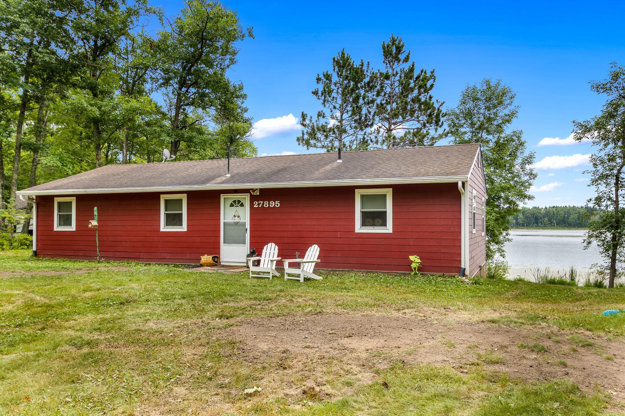 1969 single family home for sale at 27895 438th Lane in Palisade, MN — 3 bed, 1 bath (photo 3 of 25)
