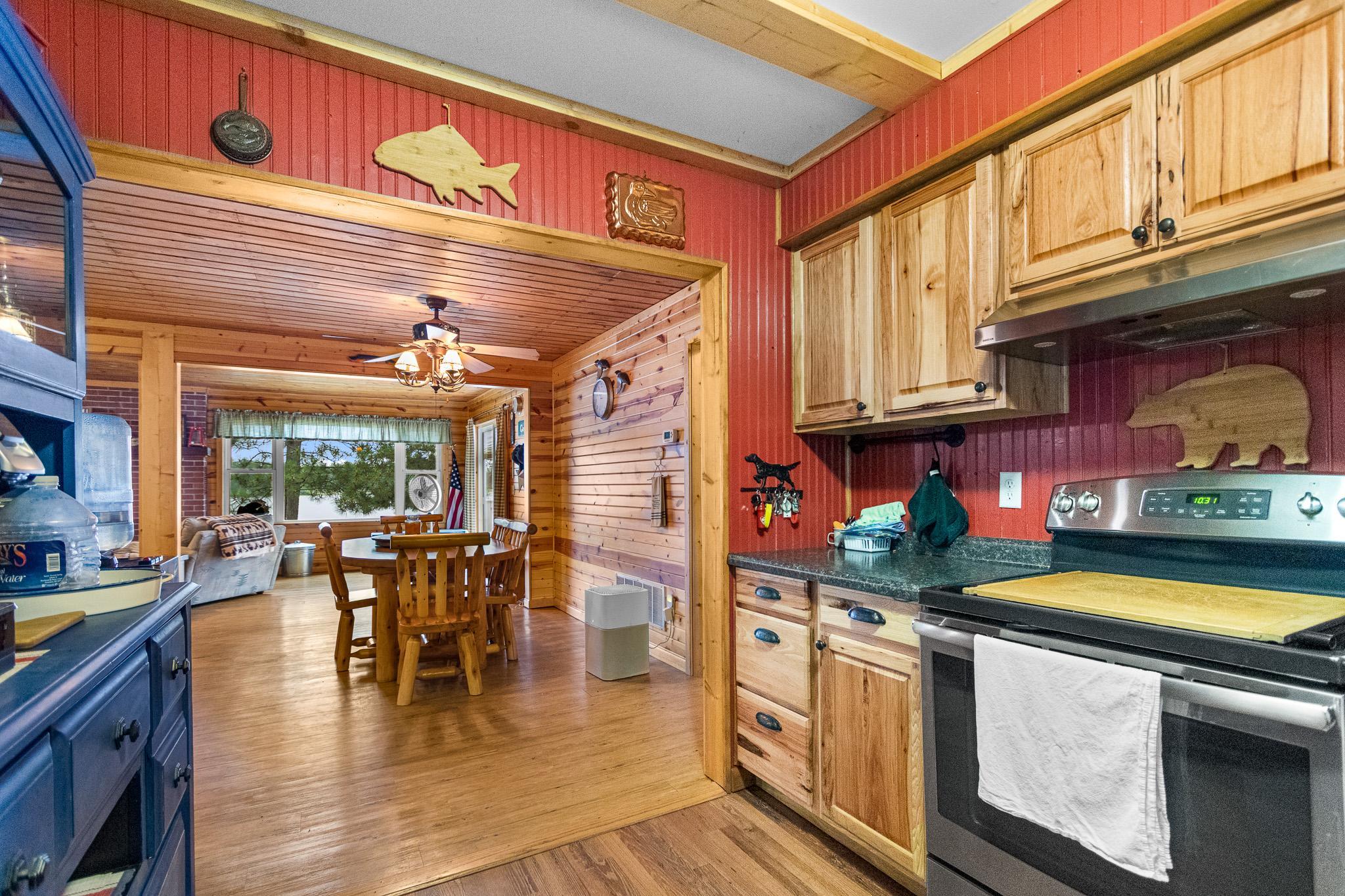 1969 single family home for sale at 27895 438th Lane in Palisade, MN — 3 bed, 1 bath (photo 6 of 25)