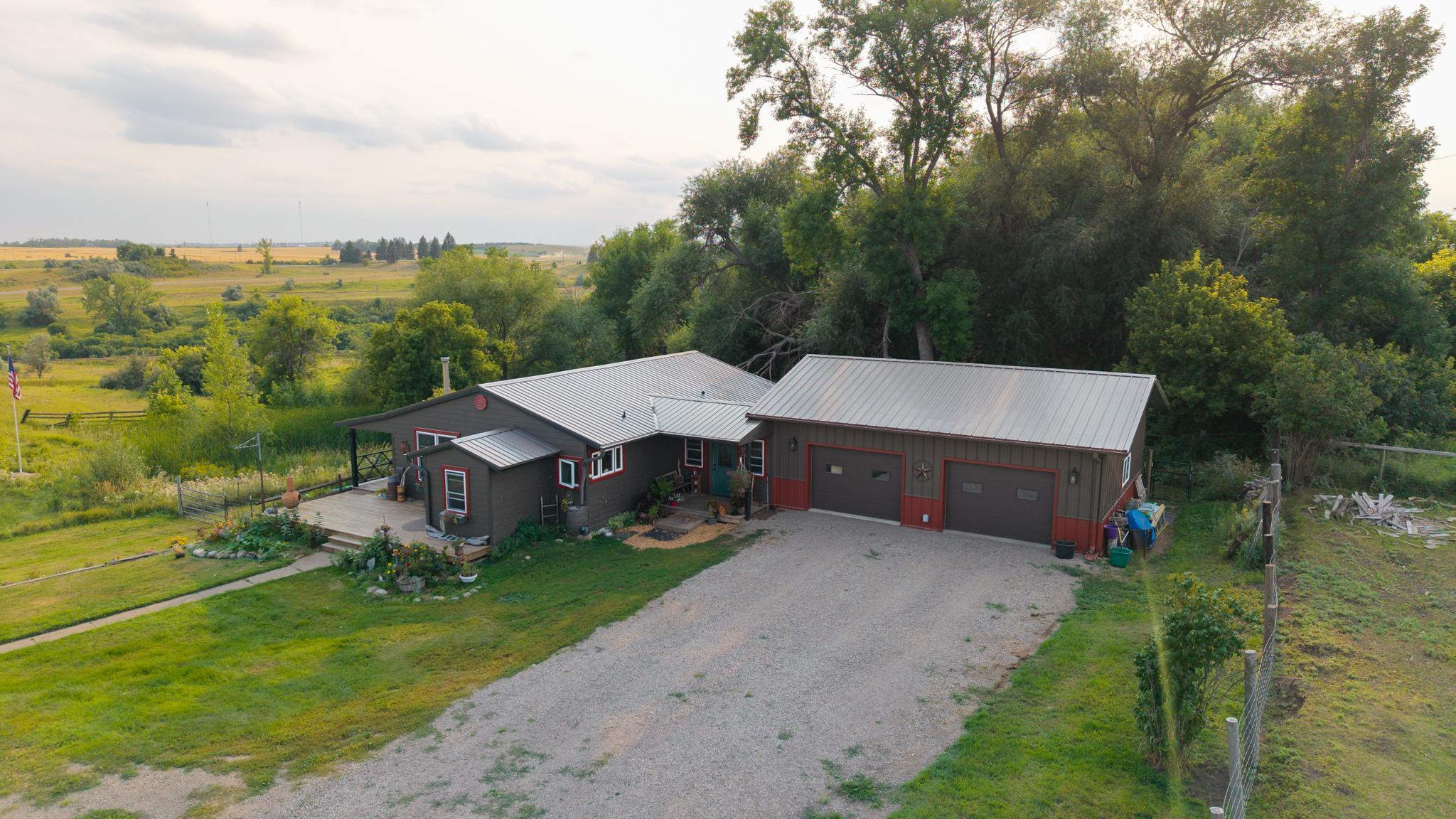 1960 single family home for sale at 3381 119th Avenue SE in Valley City, ND — 4 bed, 2 bath (photo 25 of 31)