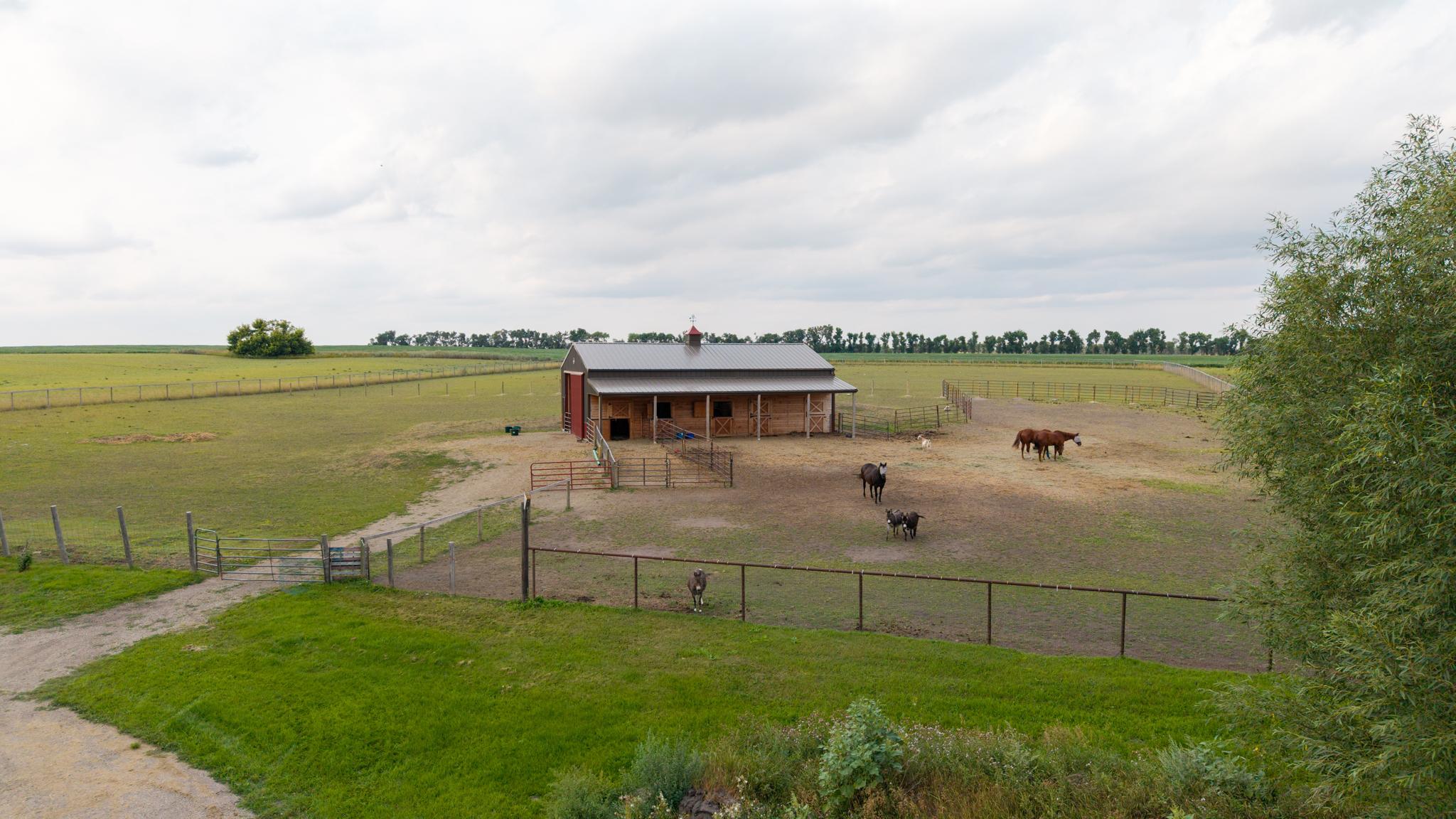 1960 single family home for sale at 3381 119th Avenue SE in Valley City, ND — 4 bed, 2 bath (photo 8 of 31)