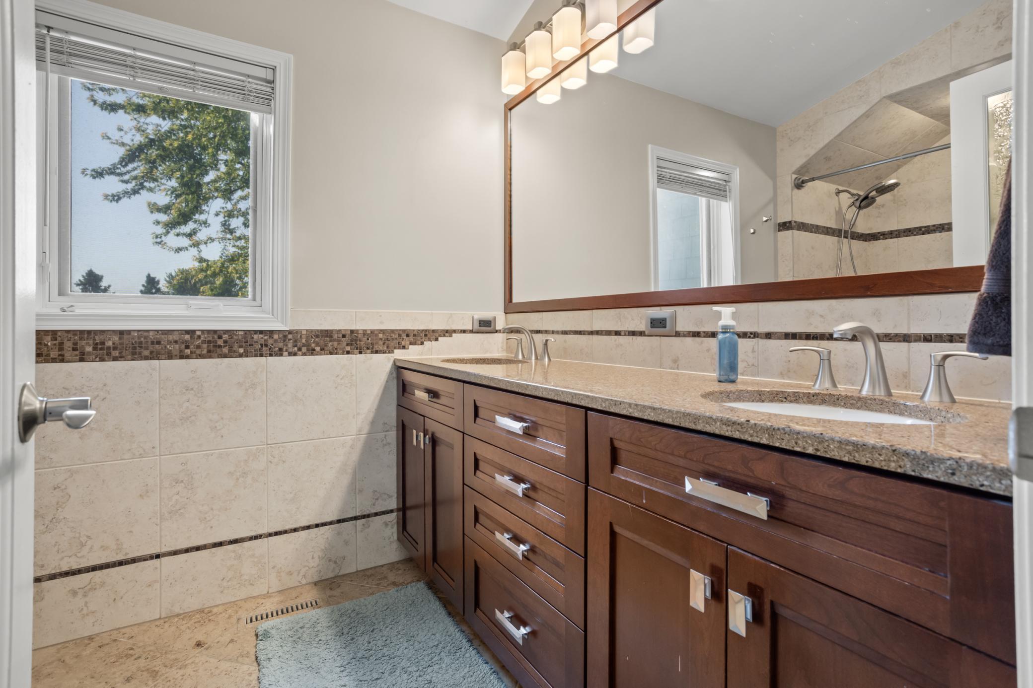 1983 single family home for sale at 2949 Peterson Parkway N in Fargo, ND — 4 bed, 4 bath (photo 26 of 62)