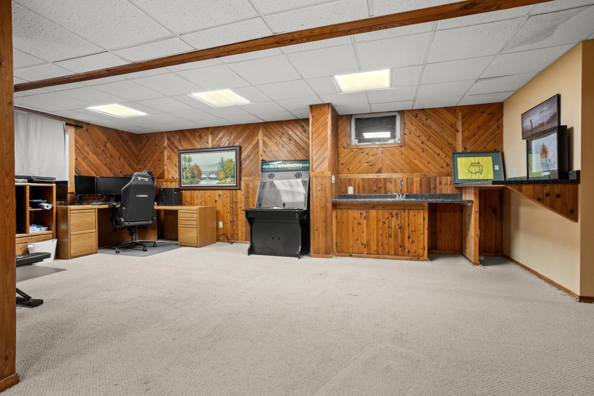 1983 single family home for sale at 2949 Peterson Parkway N in Fargo, ND — 4 bed, 4 bath (photo 43 of 62)