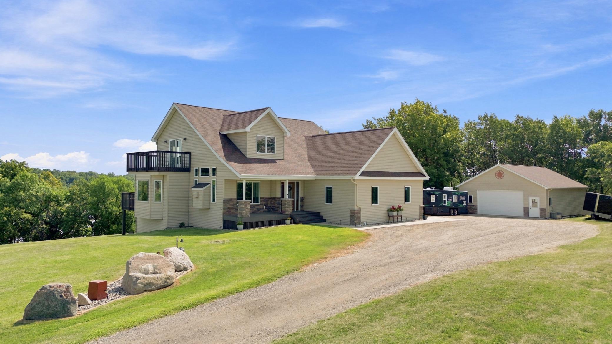 2010 single family home for sale at 26536 Lake Hills Road in Detroit Lakes, MN — 5 bed, 4 bath