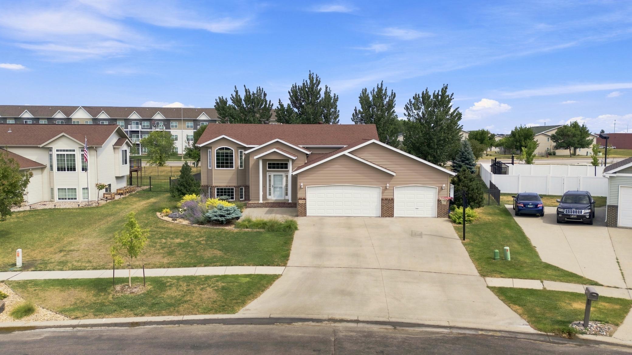 3760 Harrison Street S, Fargo ND 58104 - Photo 41 of 47