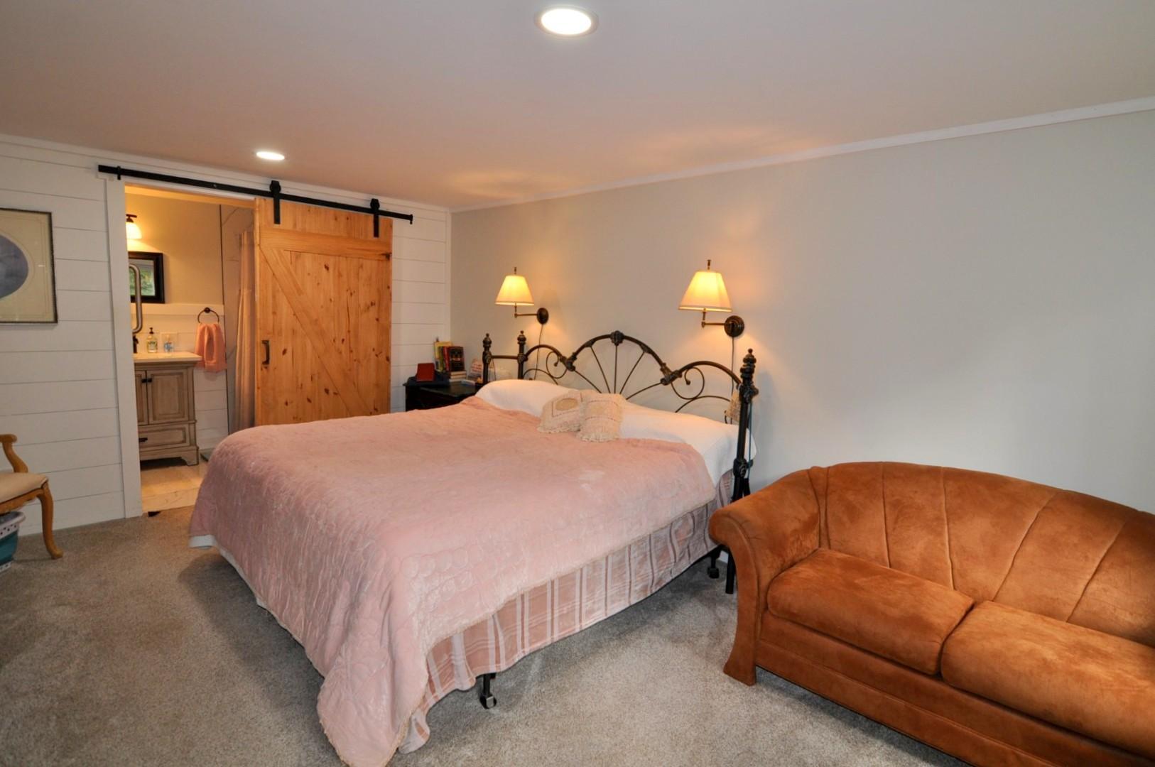 1960 single family home for sale at 212 13th Street S in Walker, MN — 3 bed, 2 bath (photo 15 of 42)