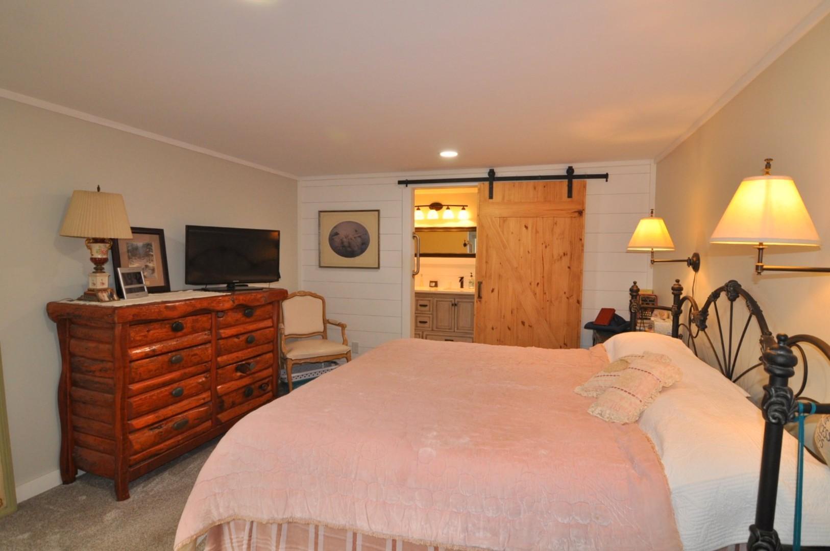 1960 single family home for sale at 212 13th Street S in Walker, MN — 3 bed, 2 bath (photo 16 of 42)