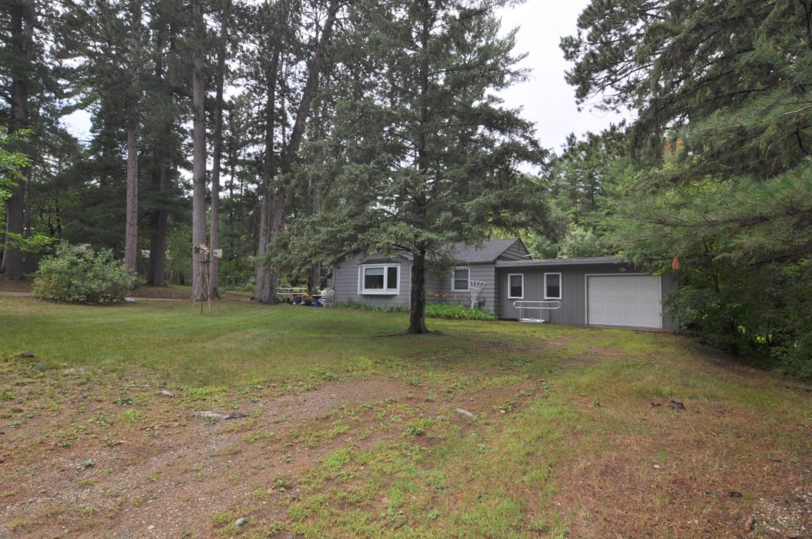 1960 single family home for sale at 212 13th Street S in Walker, MN — 3 bed, 2 bath (photo 3 of 42)