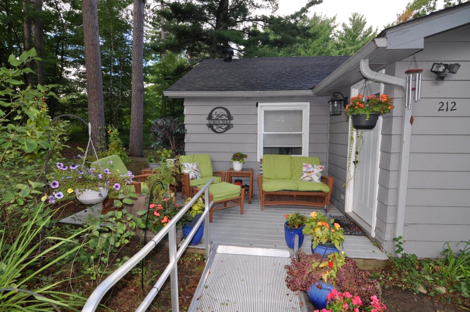 1960 single family home for sale at 212 13th Street S in Walker, MN — 3 bed, 2 bath (photo 6 of 42)
