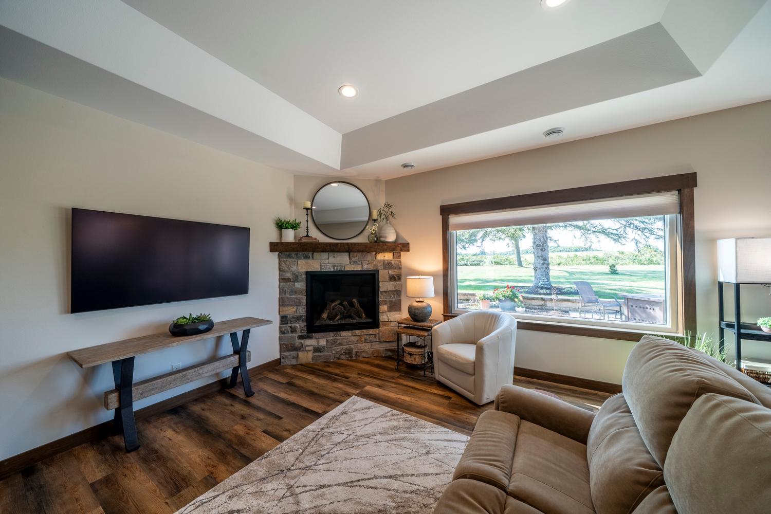 2020 twin home for sale at 841 Lake Forest Circle in Detroit Lakes, MN — 2 bed, 2 bath (photo 18 of 28)
