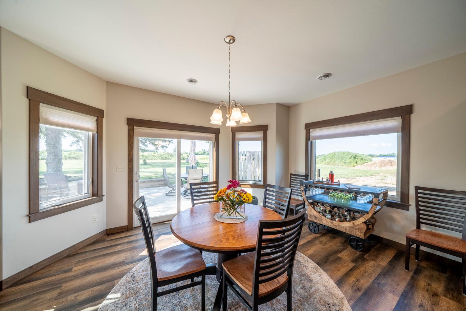 2020 twin home for sale at 841 Lake Forest Circle in Detroit Lakes, MN — 2 bed, 2 bath (photo 20 of 28)