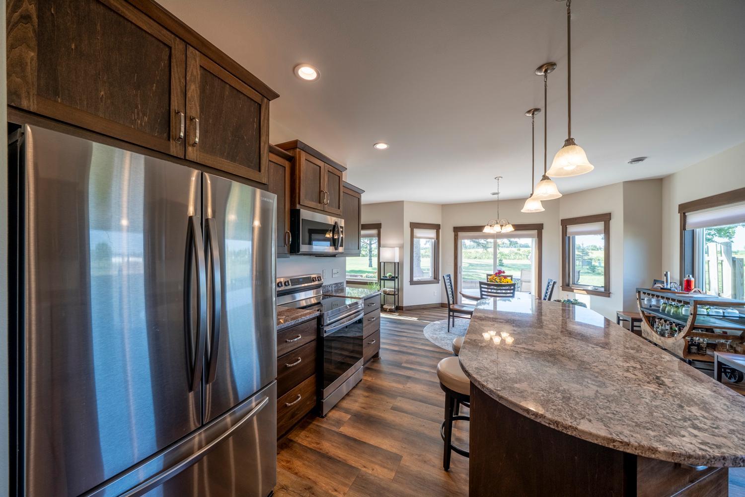 2020 twin home for sale at 841 Lake Forest Circle in Detroit Lakes, MN — 2 bed, 2 bath (photo 23 of 28)