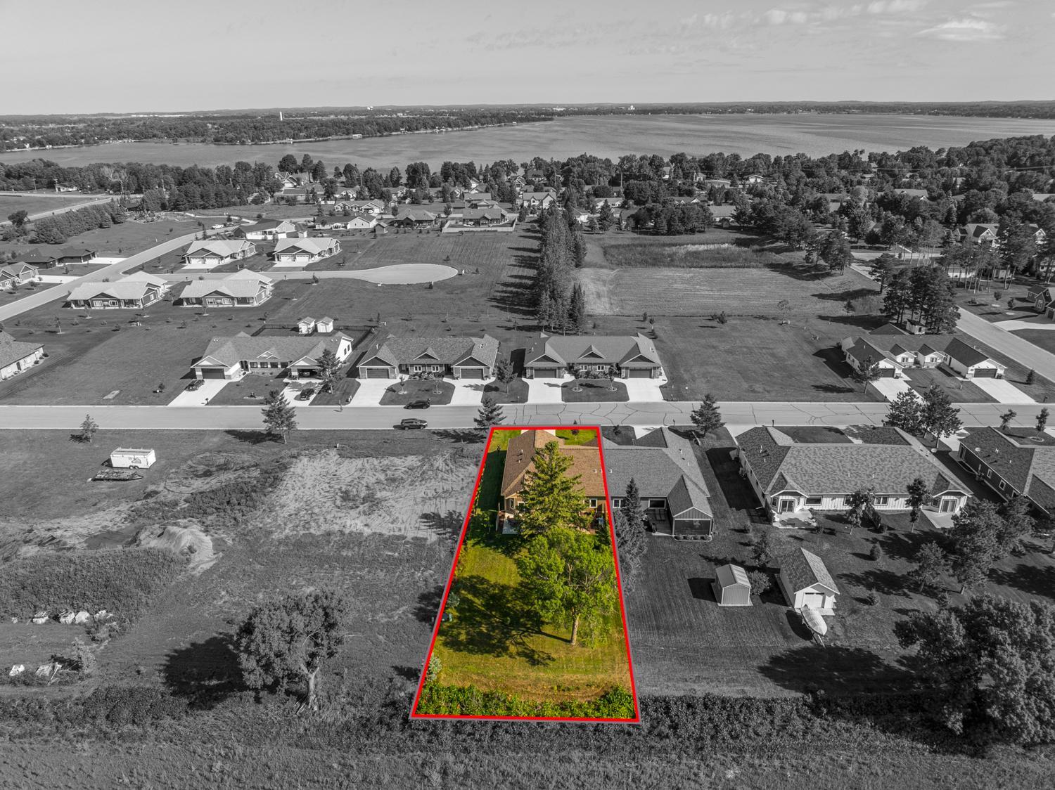 2020 twin home for sale at 841 Lake Forest Circle in Detroit Lakes, MN — 2 bed, 2 bath (photo 6 of 28)