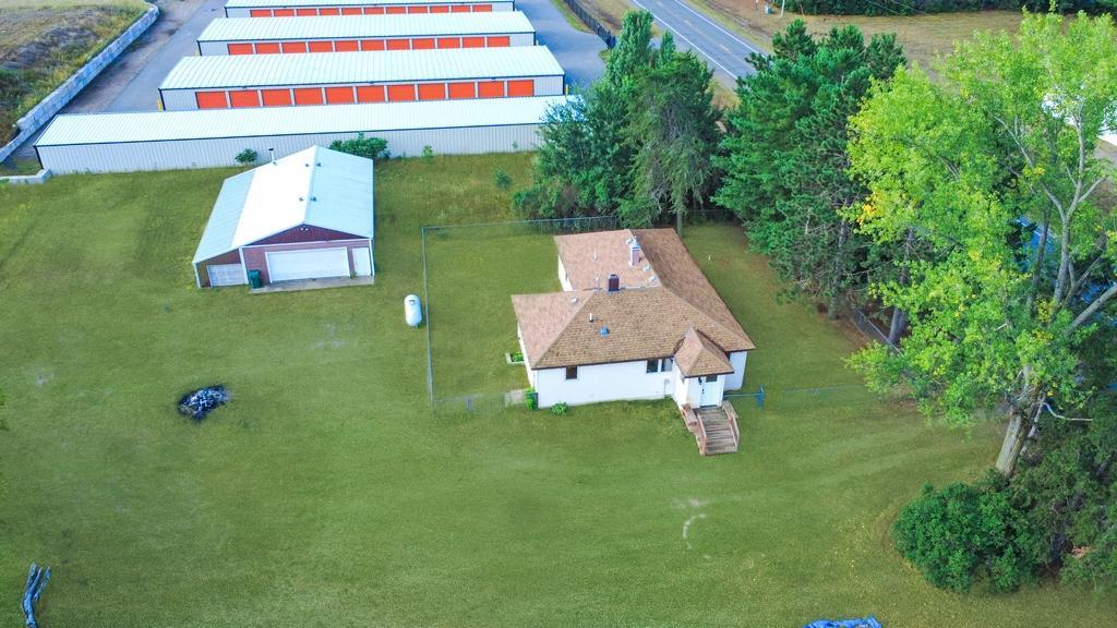 1950 single family home for sale at 13184 County Road 8 in Brainerd, MN — 3 bed, 2 bath (photo 2 of 34)