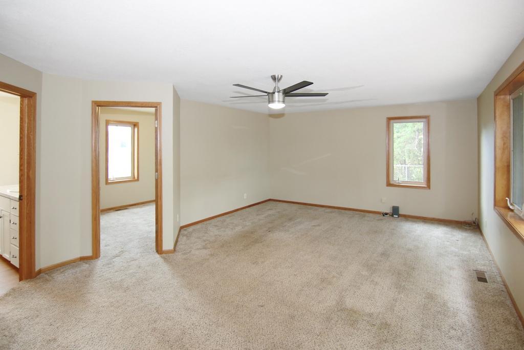 1950 single family home for sale at 13184 County Road 8 in Brainerd, MN — 3 bed, 2 bath (photo 11 of 34)