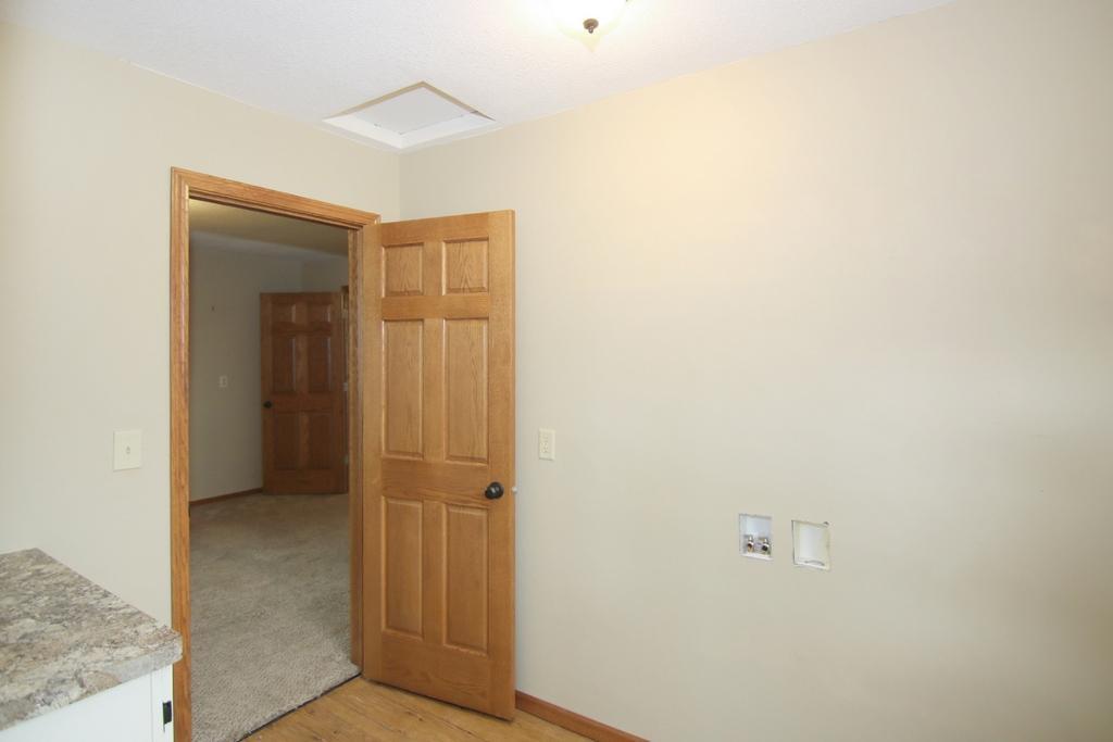 1950 single family home for sale at 13184 County Road 8 in Brainerd, MN — 3 bed, 2 bath (photo 24 of 34)