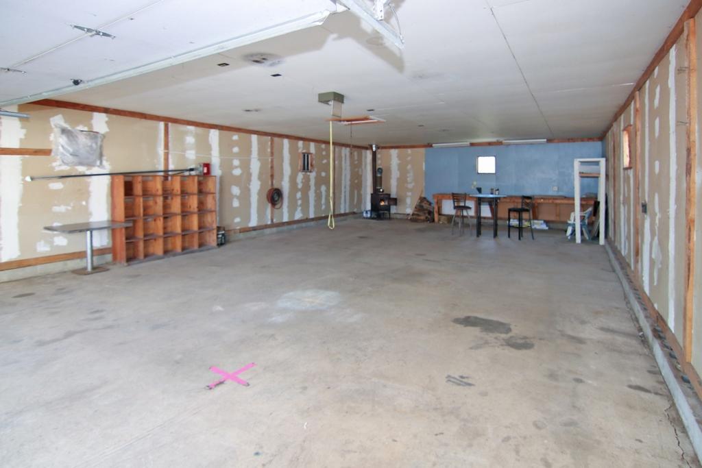 1950 single family home for sale at 13184 County Road 8 in Brainerd, MN — 3 bed, 2 bath (photo 27 of 34)