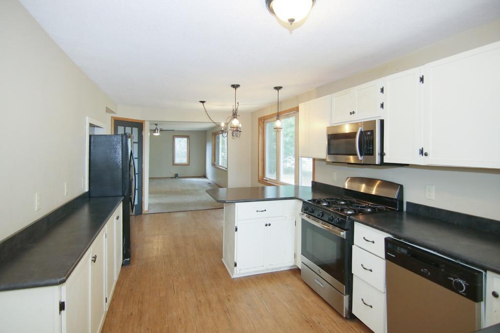 1950 single family home for sale at 13184 County Road 8 in Brainerd, MN — 3 bed, 2 bath (photo 7 of 34)