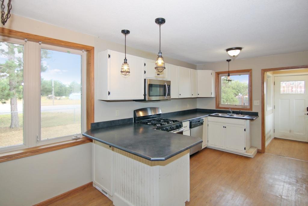 1950 single family home for sale at 13184 County Road 8 in Brainerd, MN — 3 bed, 2 bath (photo 8 of 34)