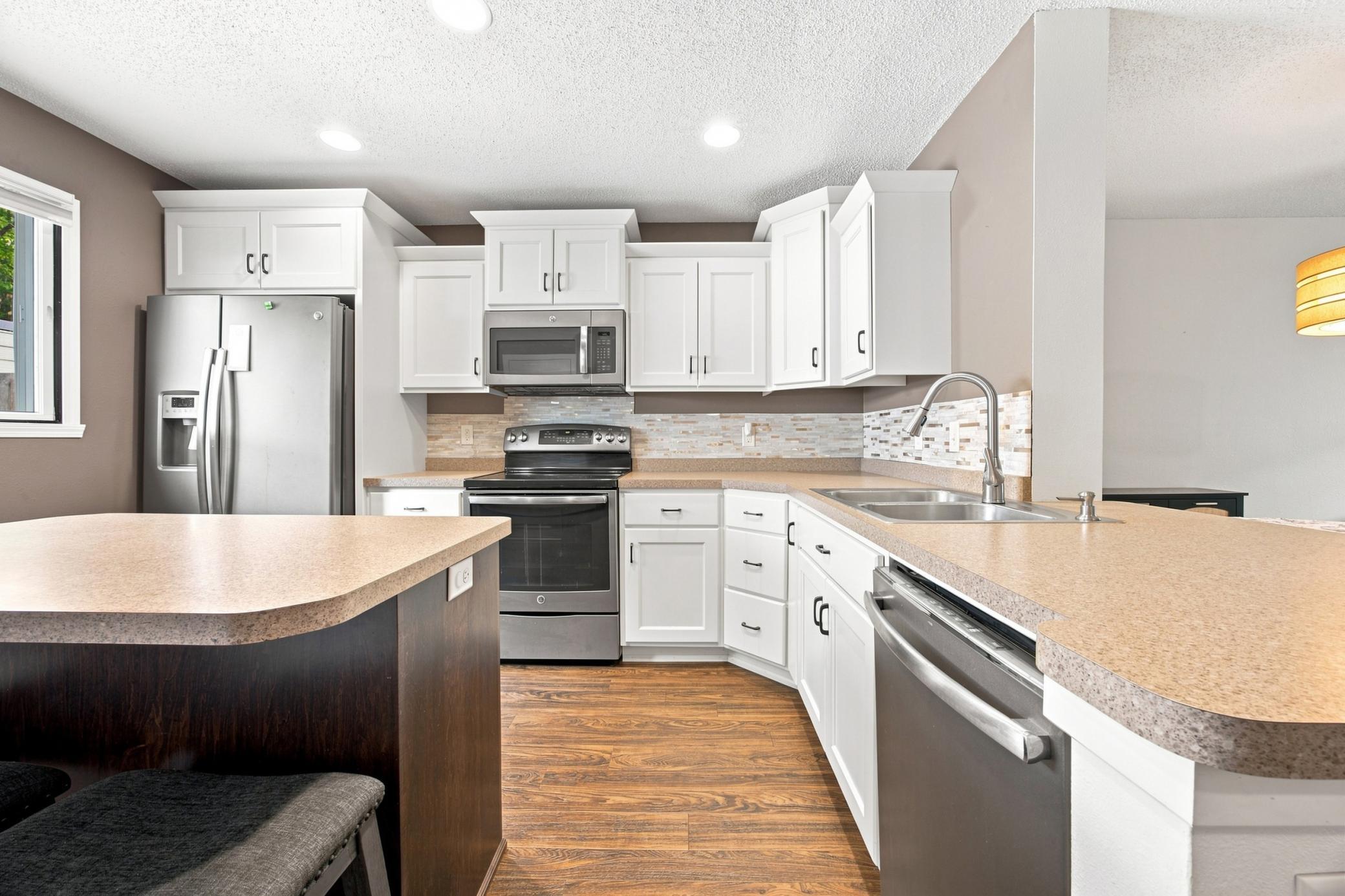 3012 10th Street N, Unit B12, Fargo ND 58102 - Photo 7 of 27