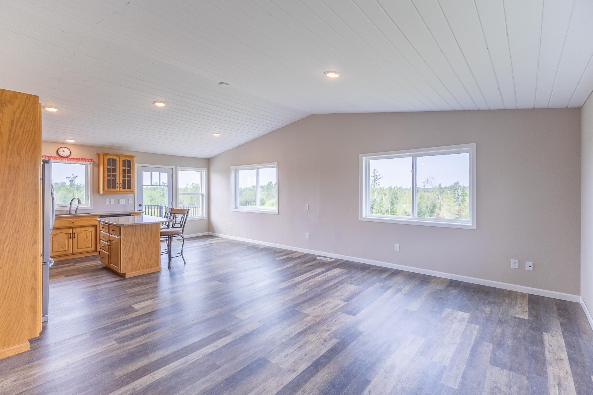 1978 single family home for sale at 9650 Twain Drive SW in Bemidji, MN — 4 bed, 3 bath (photo 24 of 75)