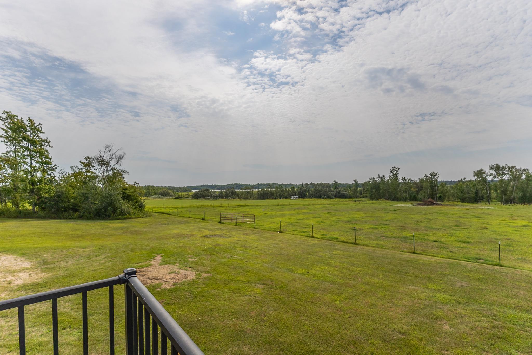 1978 single family home for sale at 9650 Twain Drive SW in Bemidji, MN — 4 bed, 3 bath (photo 7 of 75)