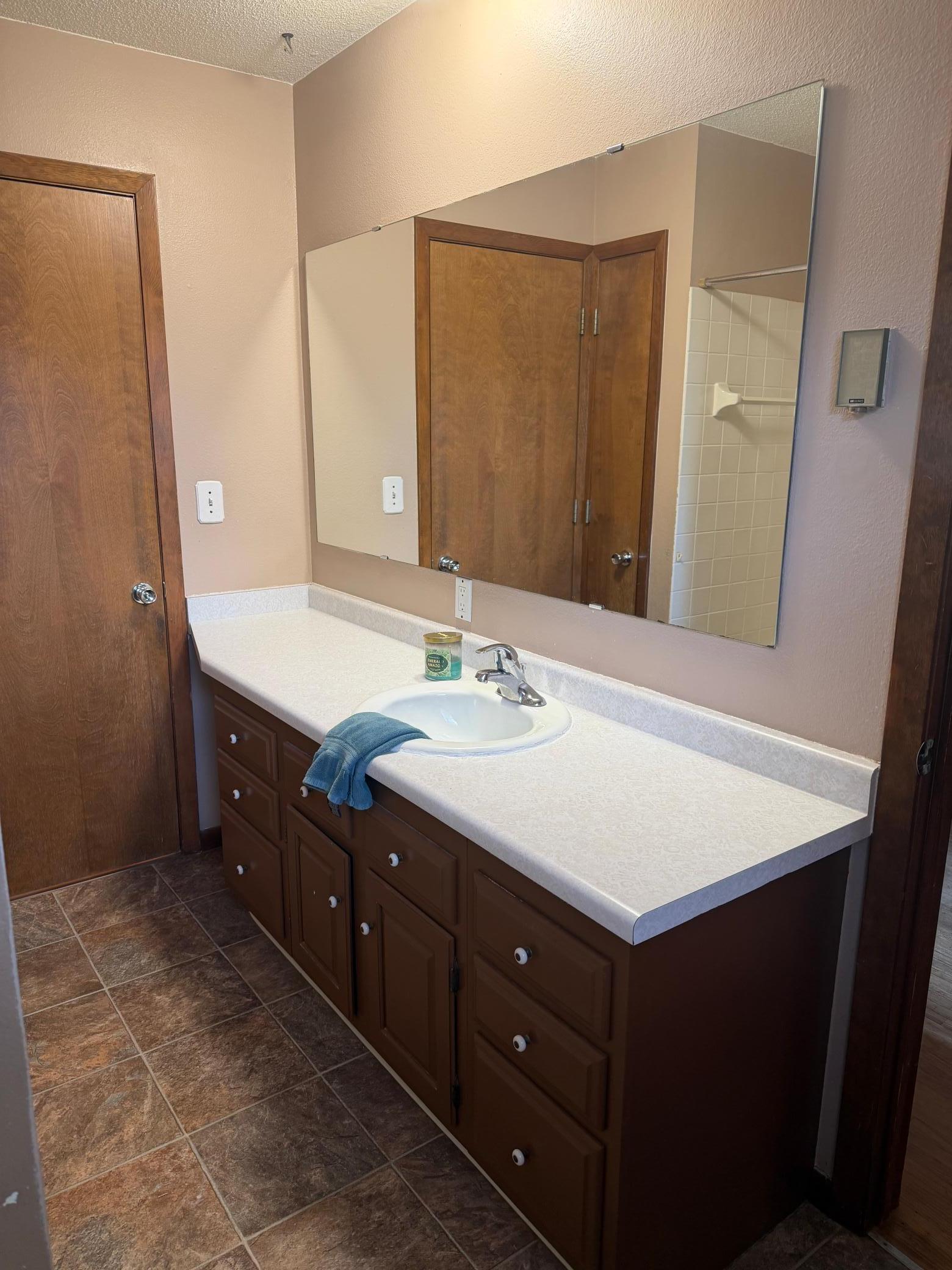 2905 11th Street S, Fargo ND 58103 - Photo 14 of 34