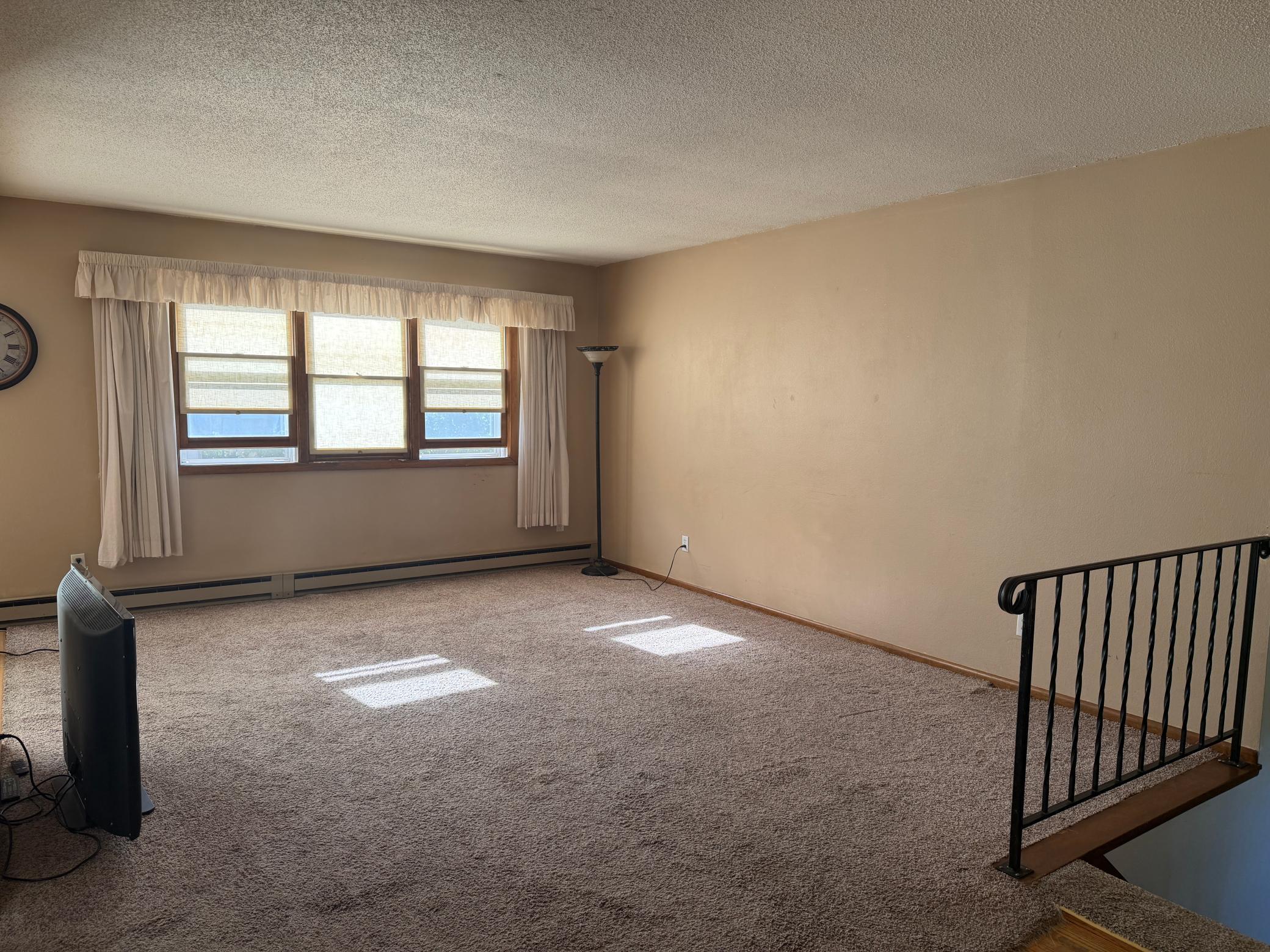 2905 11th Street S, Fargo ND 58103 - Photo 5 of 34