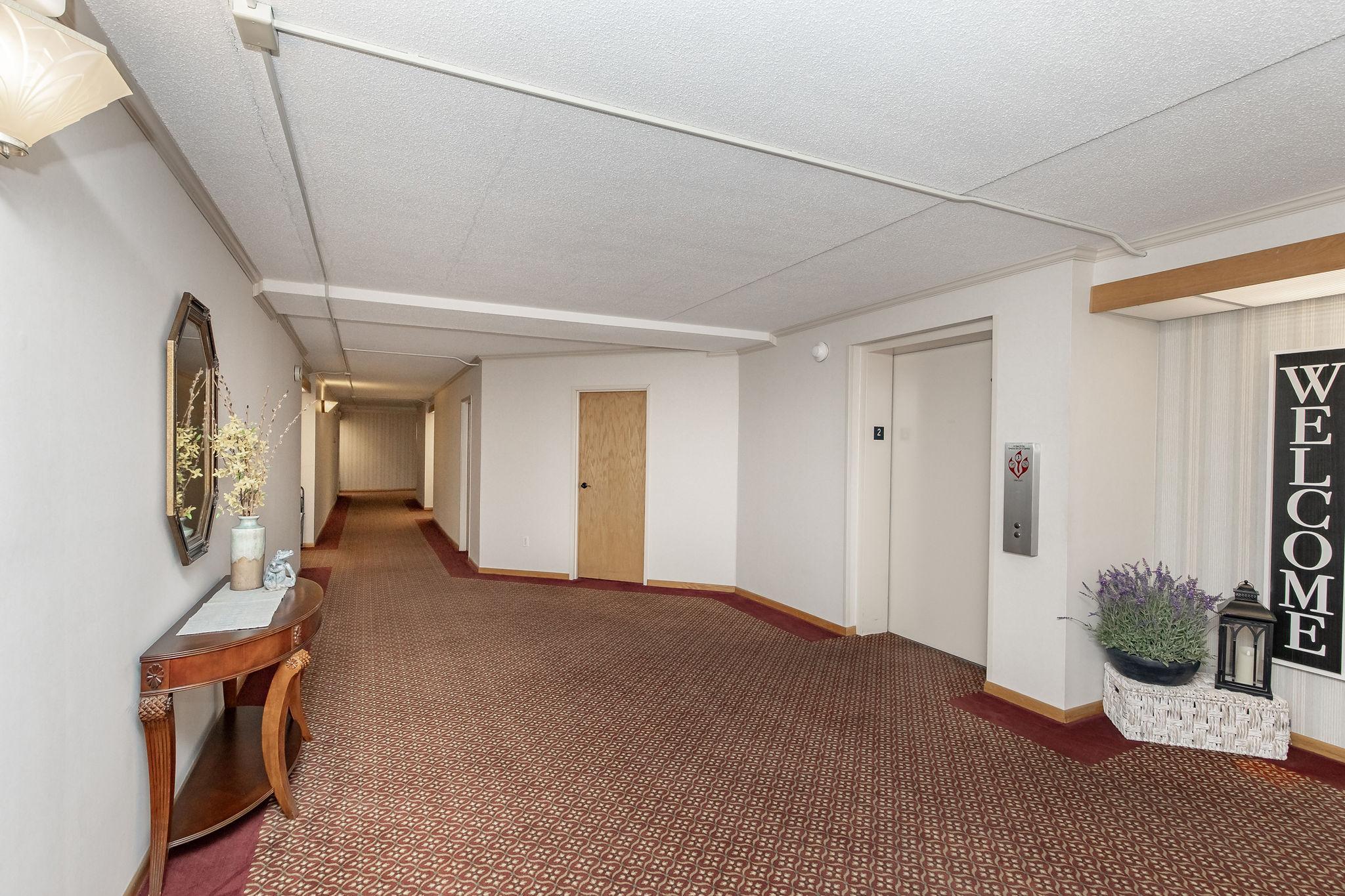 1979 condo for sale at 105 3rd Street N, Unit 201 in Moorhead, MN — 2 bed, 2 bath (photo 15 of 72)
