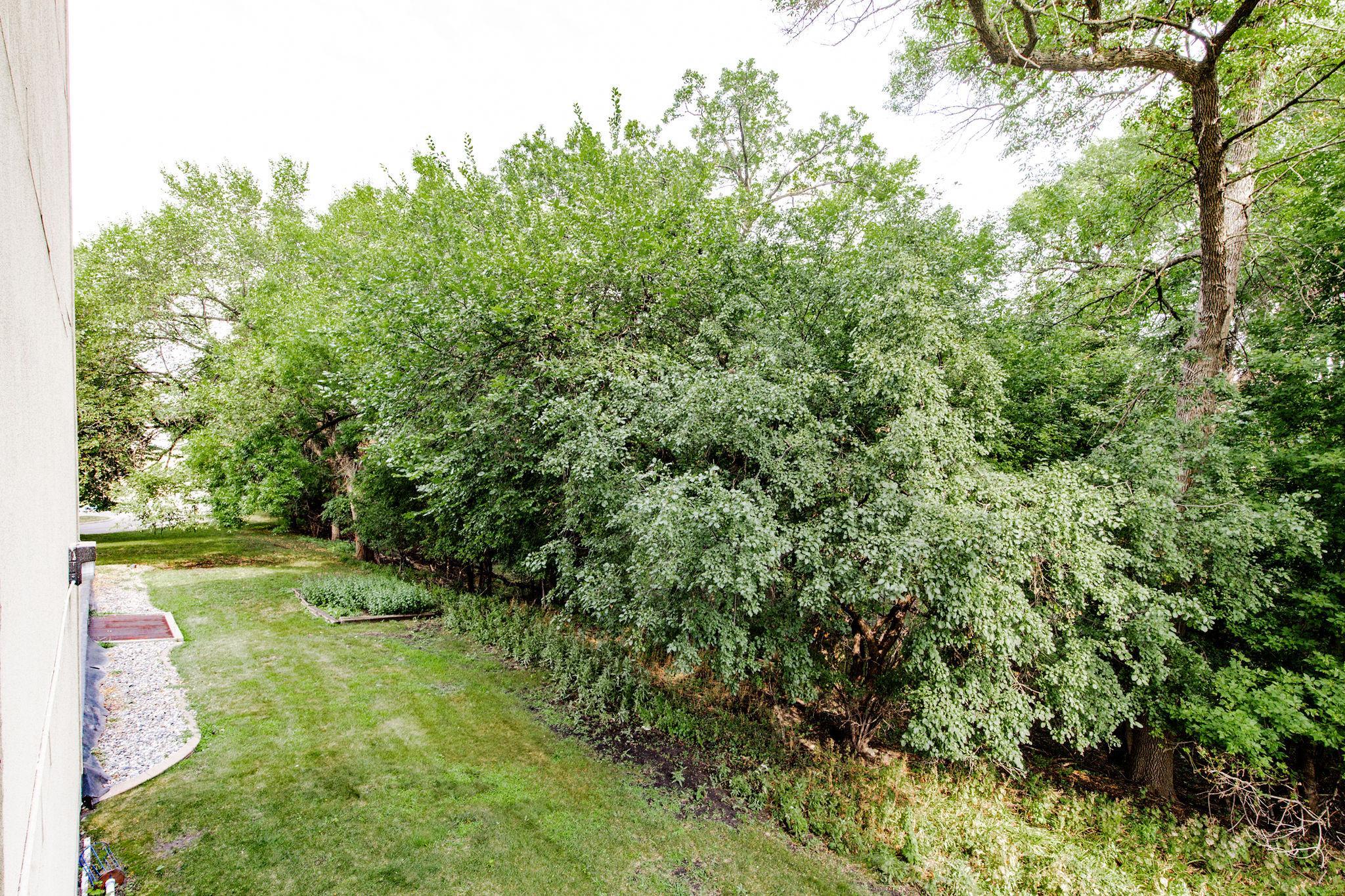 1979 condo for sale at 105 3rd Street N, Unit 201 in Moorhead, MN — 2 bed, 2 bath (photo 63 of 72)