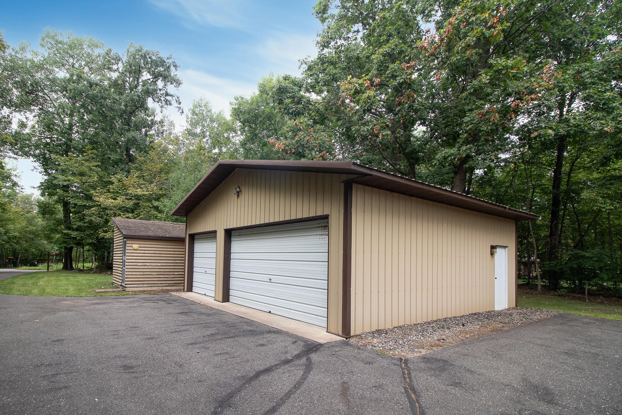 1994 single family home for sale at 36864 Goodrich Lane in Crosslake, MN — 5 bed, 3 bath (photo 11 of 52)