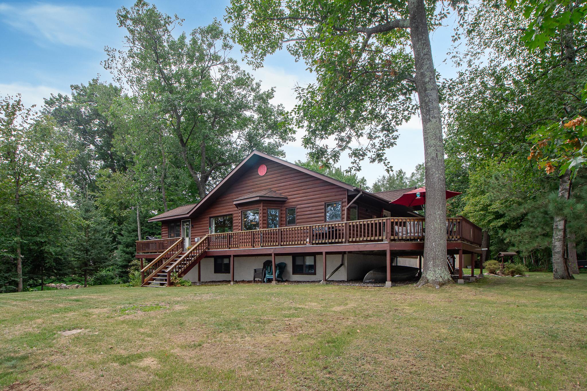 1994 single family home for sale at 36864 Goodrich Lane in Crosslake, MN — 5 bed, 3 bath (photo 6 of 52)