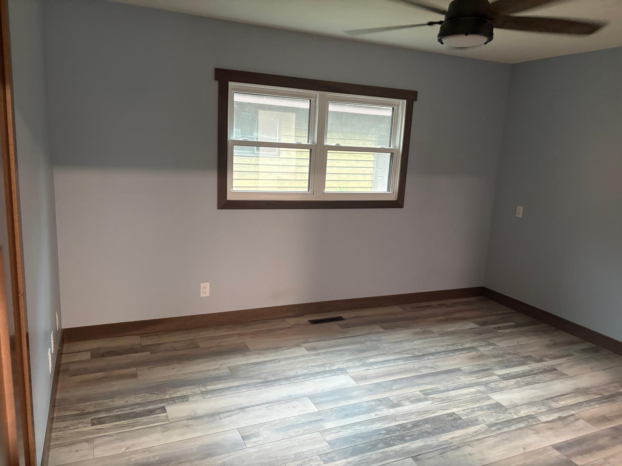 1982 single family home for sale at 2074 Elmwood Drive in Detroit Lakes, MN — 4 bed, 3 bath (photo 13 of 22)