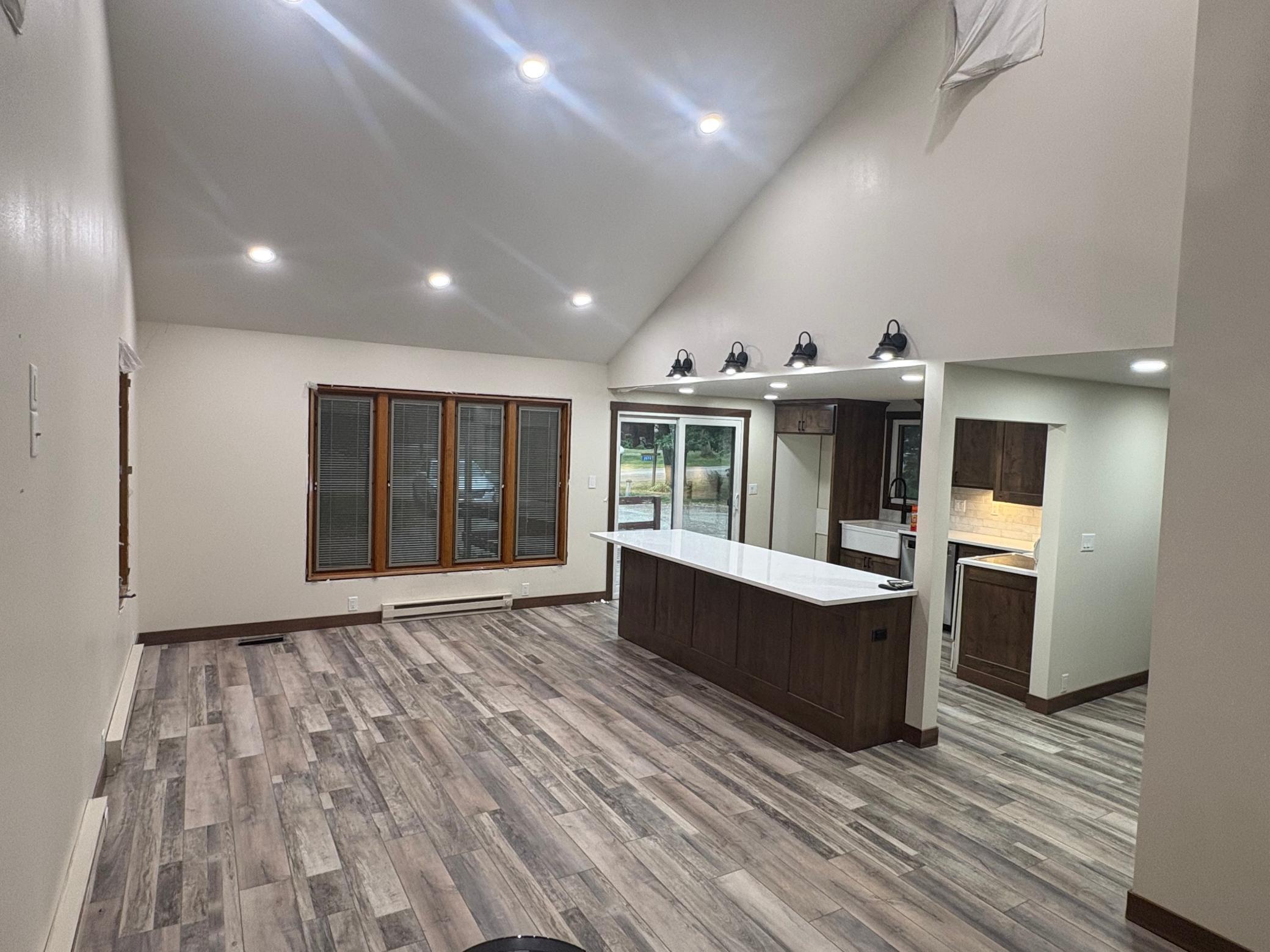 1982 single family home for sale at 2074 Elmwood Drive in Detroit Lakes, MN — 4 bed, 3 bath (photo 9 of 22)