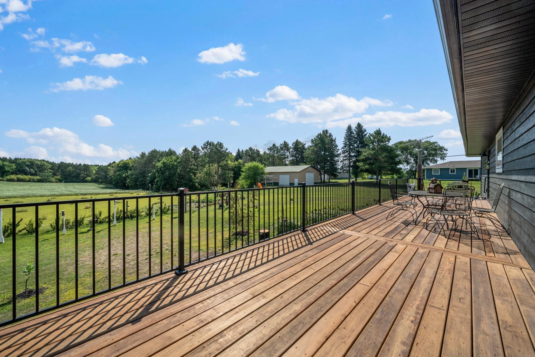 2001 single family home for sale at 7143 Sunset Strip NW in Alexandria, MN — 4 bed, 3 bath (photo 27 of 73)