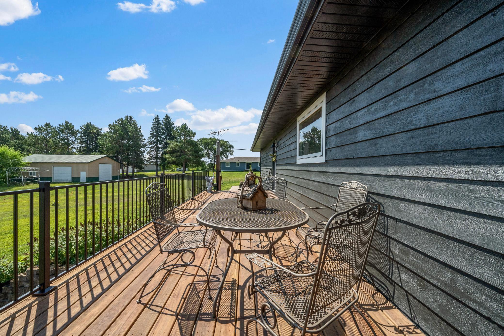 2001 single family home for sale at 7143 Sunset Strip NW in Alexandria, MN — 4 bed, 3 bath (photo 28 of 73)