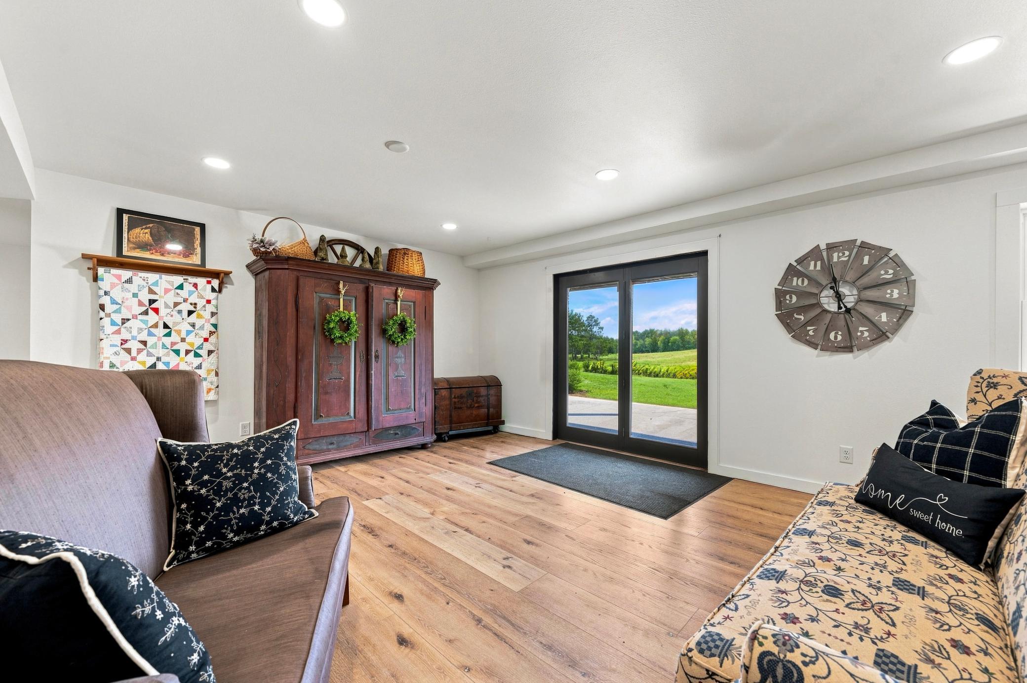 2001 single family home for sale at 7143 Sunset Strip NW in Alexandria, MN — 4 bed, 3 bath (photo 49 of 73)
