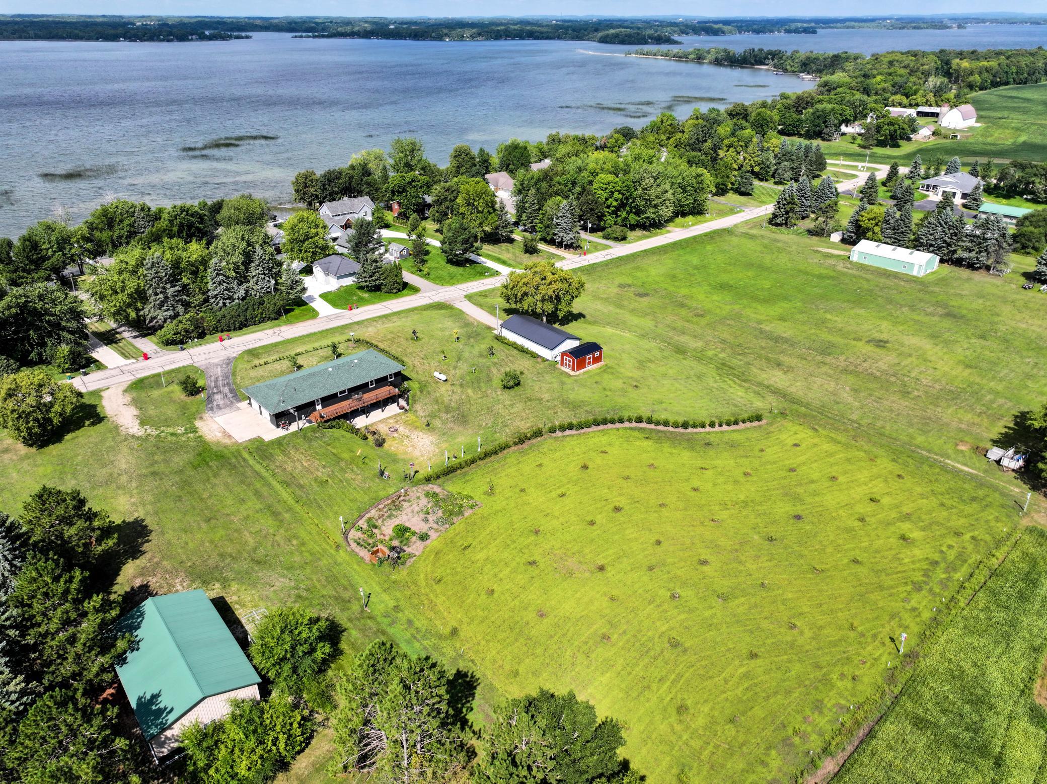 2001 single family home for sale at 7143 Sunset Strip NW in Alexandria, MN — 4 bed, 3 bath (photo 68 of 73)