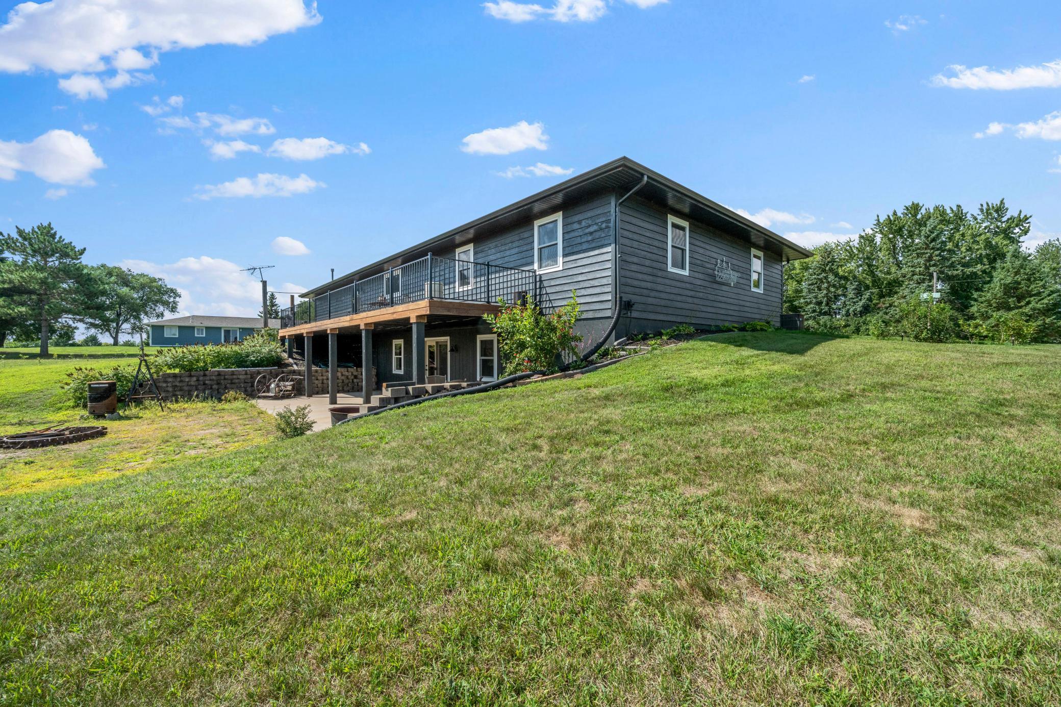 2001 single family home for sale at 7143 Sunset Strip NW in Alexandria, MN — 4 bed, 3 bath (photo 8 of 73)