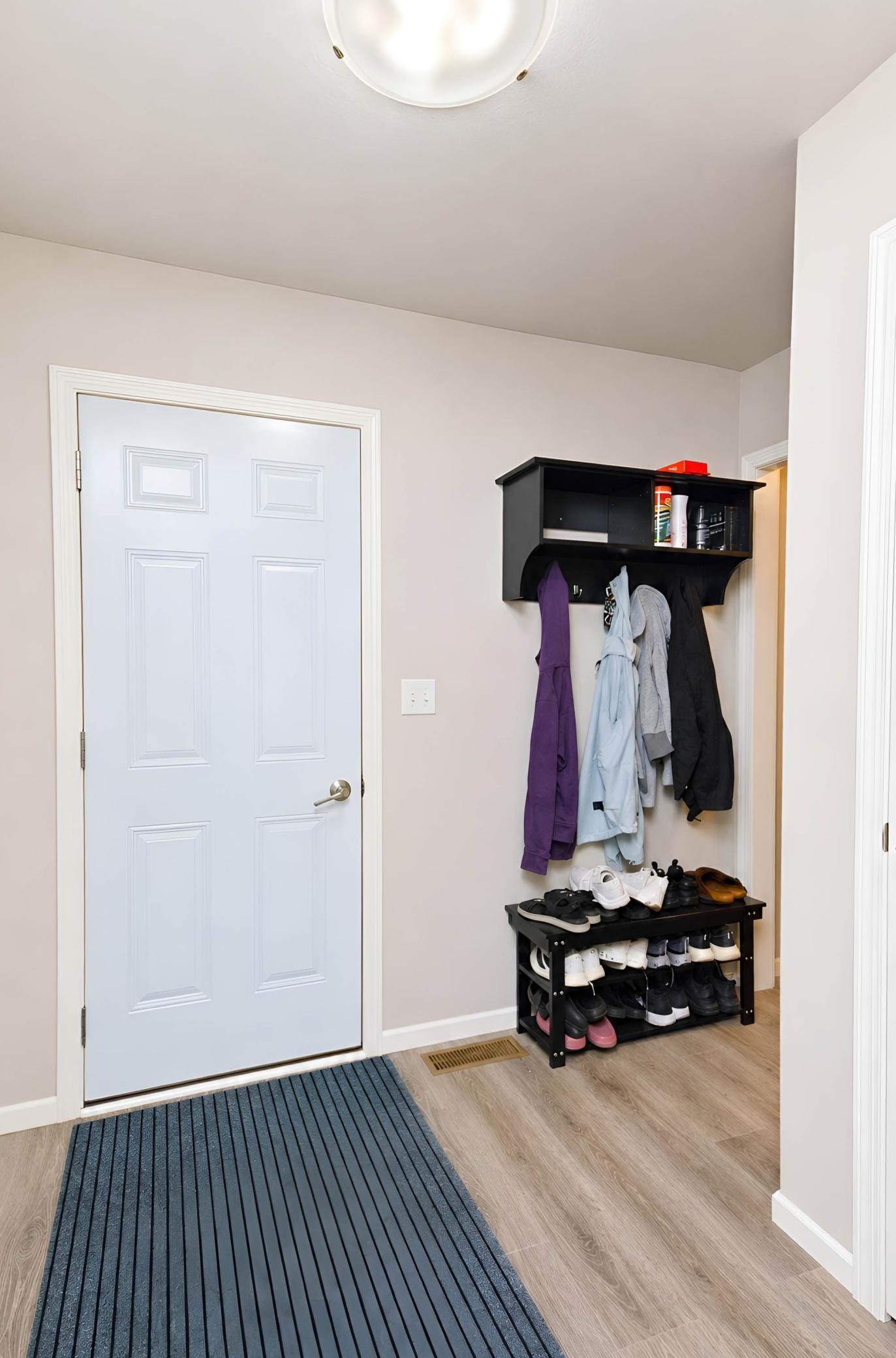 2017 single family home for sale at 6464 59th Avenue S in Fargo, ND — 5 bed, 3 bath (photo 25 of 54)
