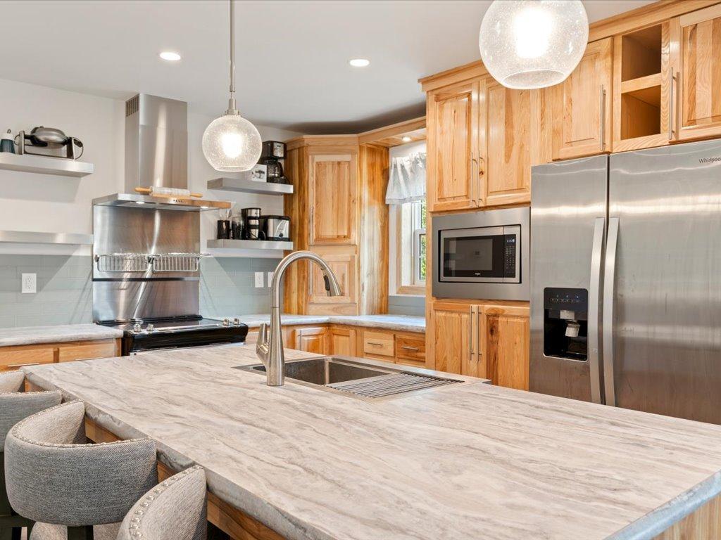 2023 single family home for sale at 21420 Raider Circle in Crosby, MN — 3 bed, 2 bath (photo 6 of 40)