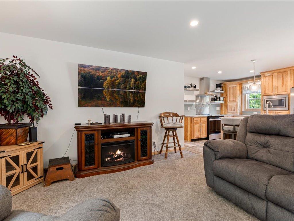 2023 single family home for sale at 21420 Raider Circle in Crosby, MN — 3 bed, 2 bath (photo 10 of 40)