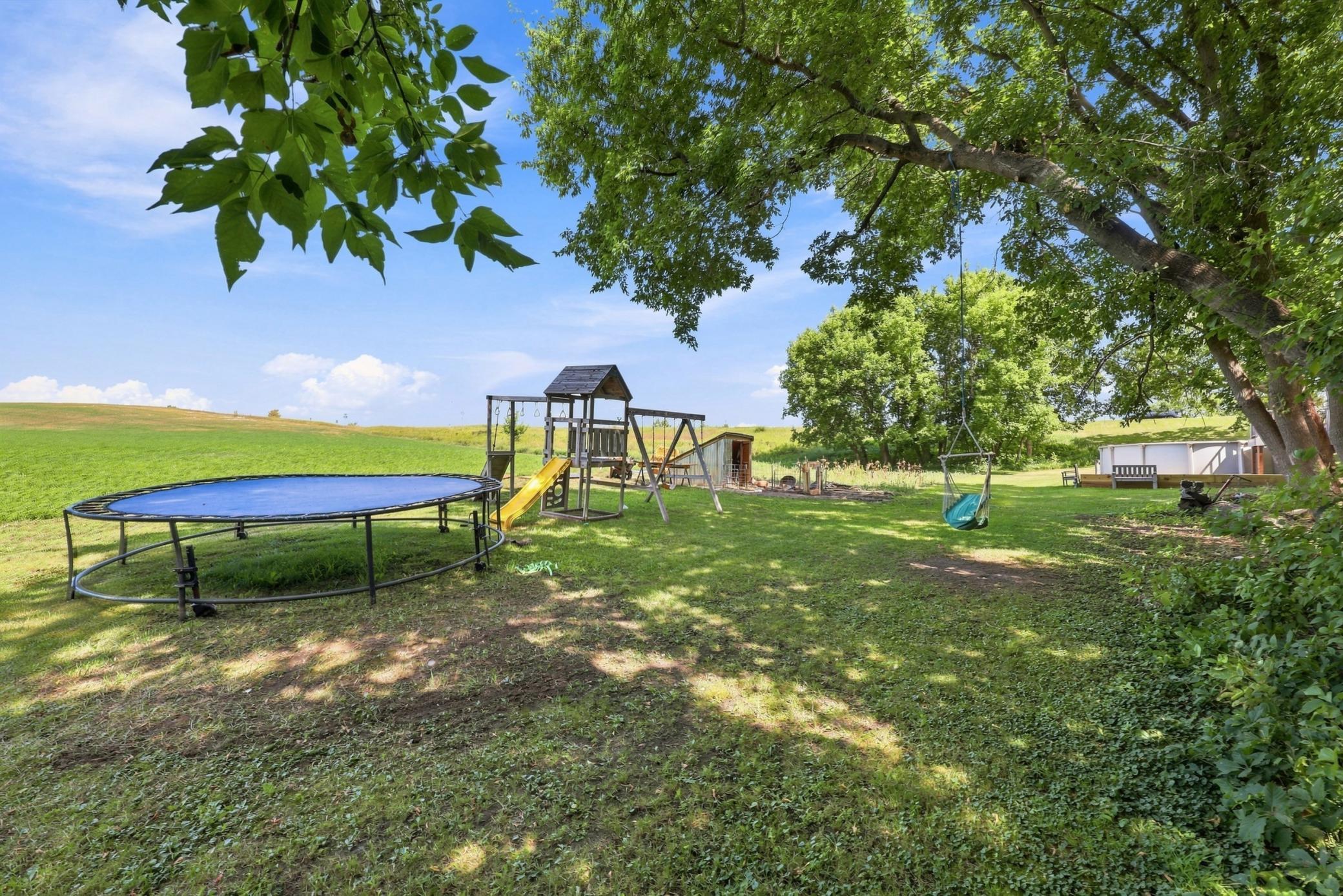 1965 single family home for sale at 45881 County Highway 21 in Barnesville, MN — 3 bed, 1 bath (photo 23 of 24)